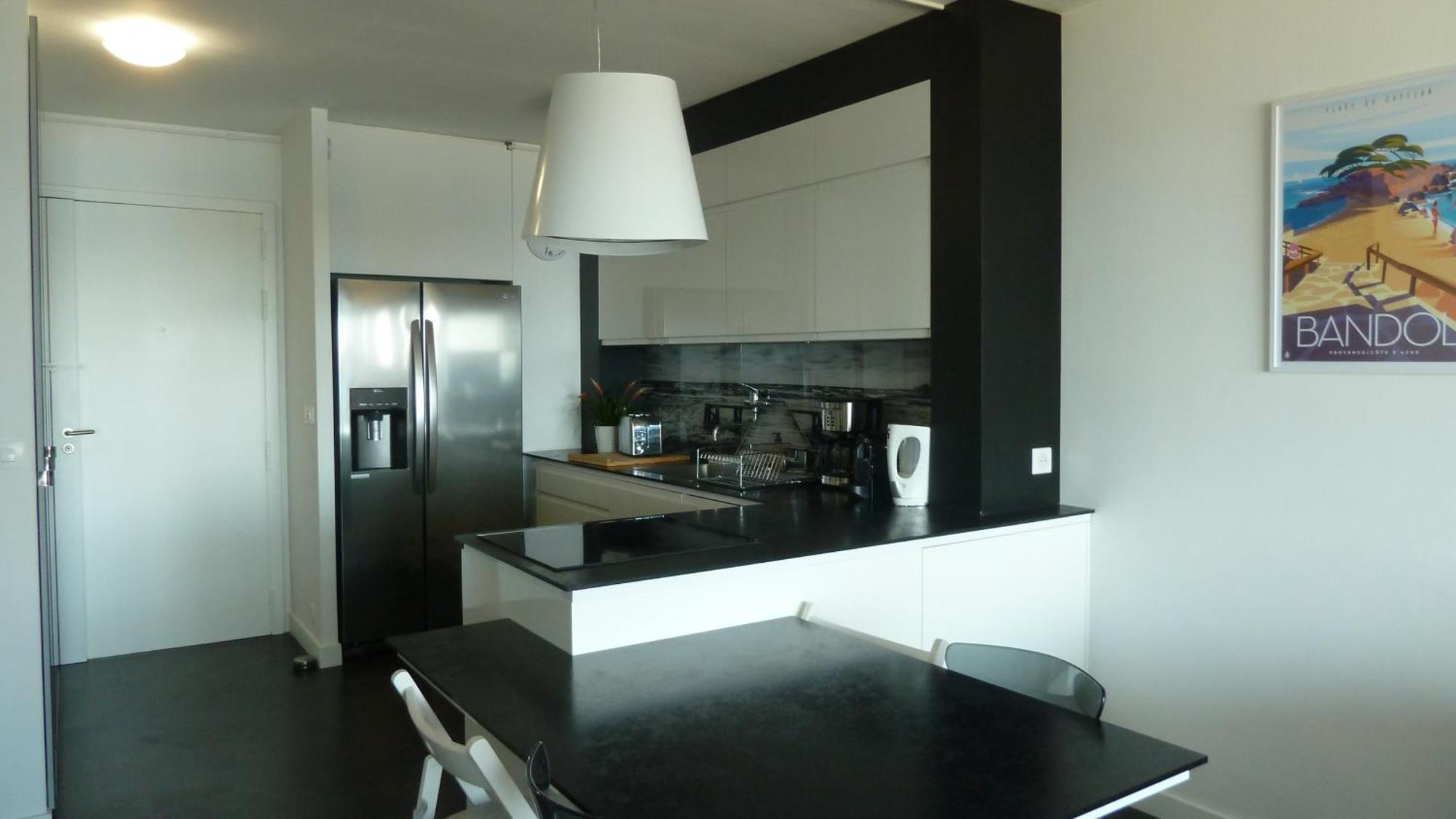 Front De Mer - Emplacement Prise - T2 Moderne Et Climatise - Tout A Pied บ็องโดล ภายนอก รูปภาพ